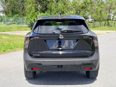 2025 Nissan Kicks SV