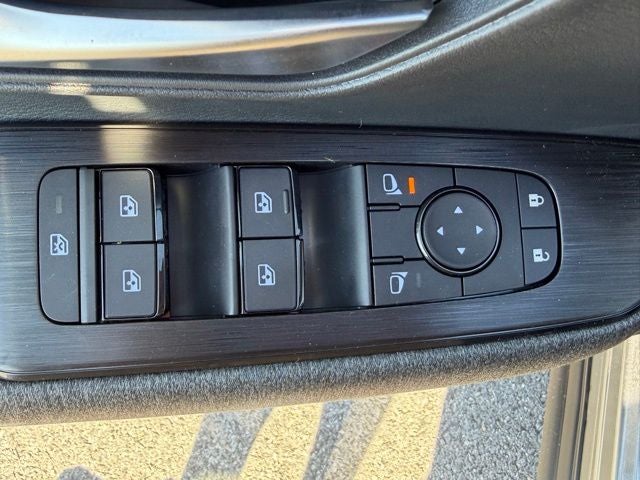 2026 Nissan Kicks SV COLD WEATHER PACKAGE