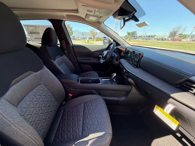 2027 Nissan Kicks SV