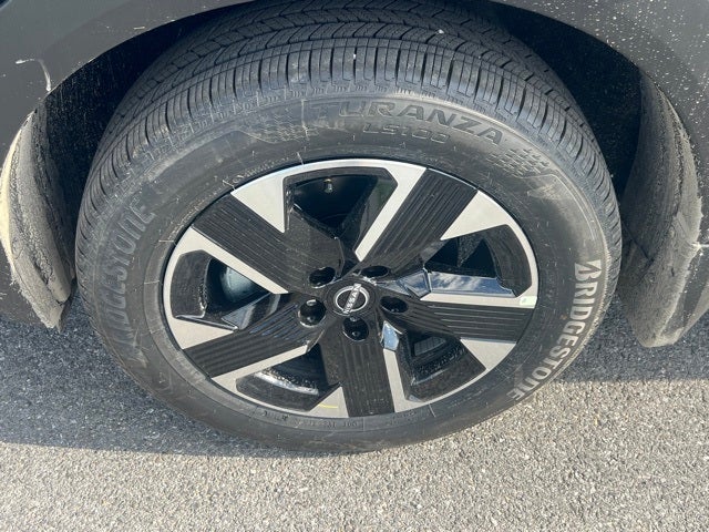 2026 Nissan Kicks SV PREMIUM, COLD WEATHER PACKAGE