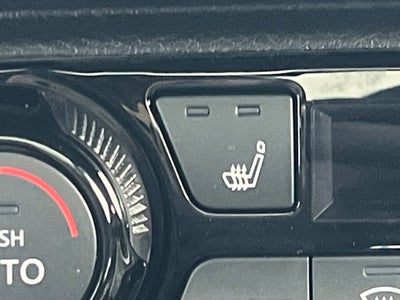 2026 Nissan Kicks SV PREMIUM, COLD WEATHER, ILLUMINATION, INTERIOR ELEC