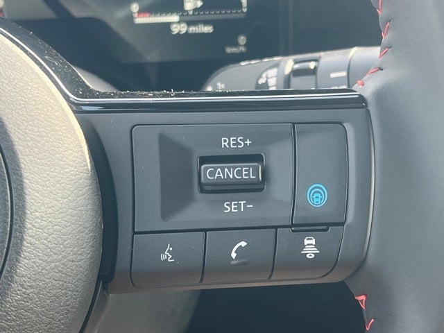 2026 Nissan Kicks SR COLD WEATHER PACKAGE