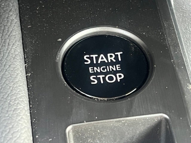 2026 Nissan Kicks SR COLD WEATHER PACKAGE