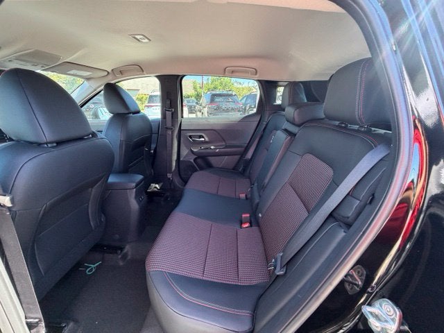2027 Nissan Kicks SR
