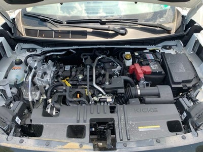 2026 Nissan Kicks SR COLD WEATHER PACKAGE
