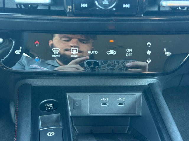 2027 Nissan Kicks SR