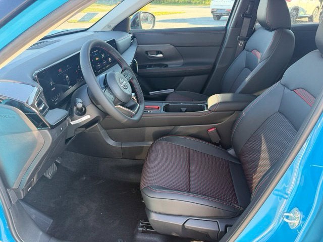 2027 Nissan Kicks SR