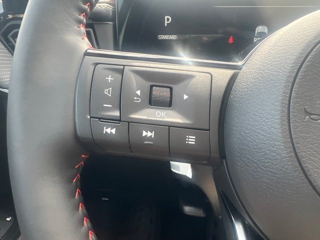 2025 Nissan Kicks SR PREMIUM PACKAGE