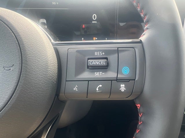 2025 Nissan Kicks SR PREMIUM PACKAGE