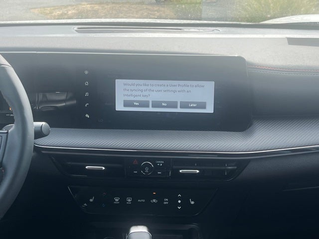 2025 Nissan Kicks SR PREMIUM PACKAGE