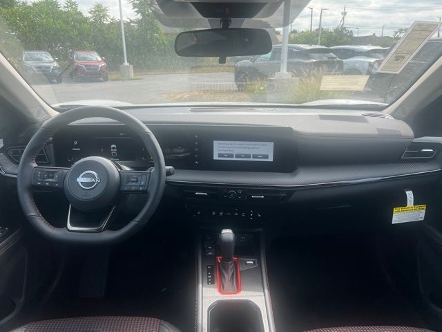 2025 Nissan Kicks SR PREMIUM PACKAGE