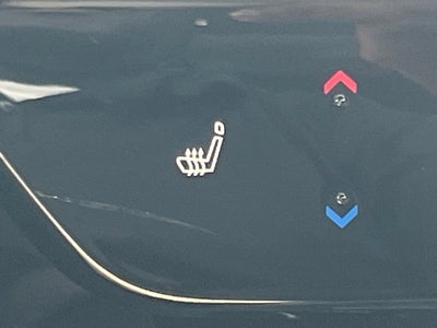 2025 Nissan Kicks SR PREMIUM PACKAGE