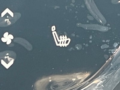 2025 Nissan Kicks SR PREMIUM PACKAGE