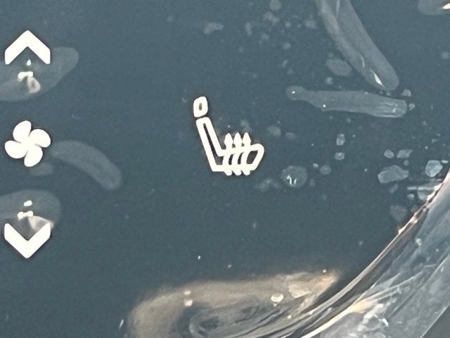 2025 Nissan Kicks SR PREMIUM PACKAGE