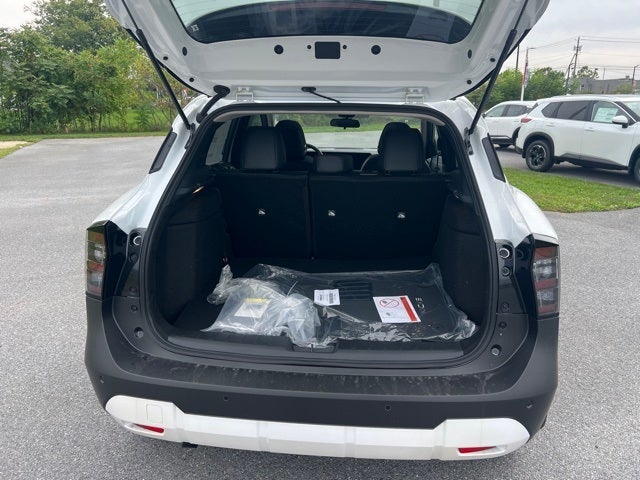 2025 Nissan Kicks SR PREMIUM PACKAGE