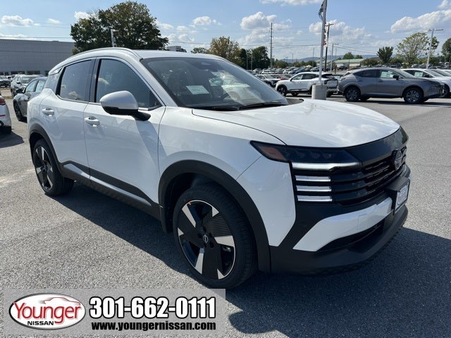 2025 Nissan Kicks SR PREMIUM PACKAGE