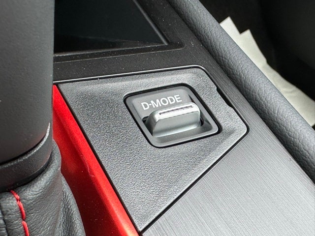 2025 Nissan Kicks SR PREMIUM PACKAGE