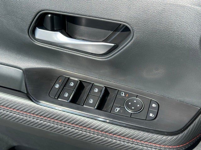 2025 Nissan Kicks SR PREMIUM PACKAGE