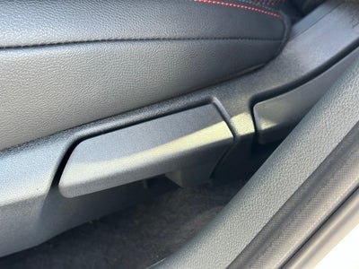 2025 Nissan Kicks SR PREMIUM PACKAGE