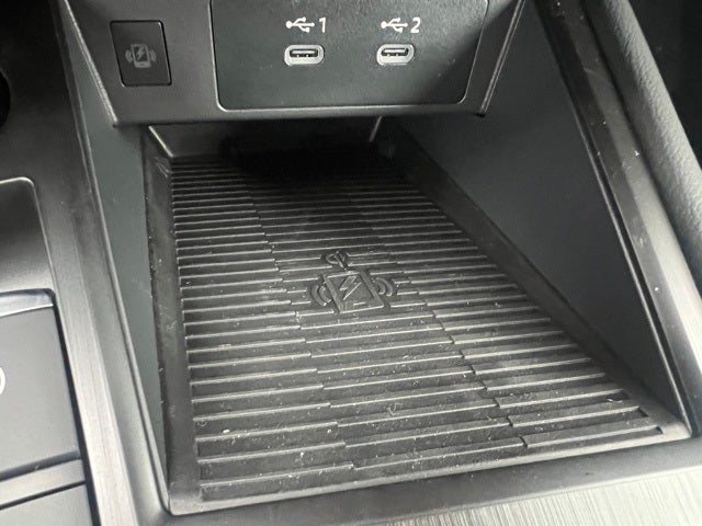 2026 Nissan Kicks SR PREMIUM, COLD WEATHER, ILLUMINATION PACKAGE