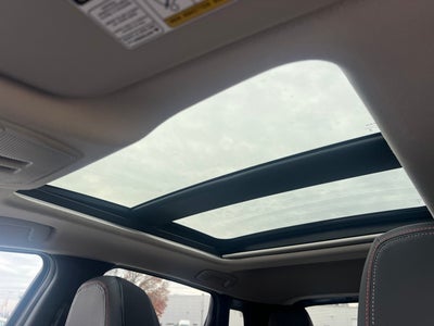 2026 Nissan Kicks SR PREMIUM, COLD WEATHER, ILLUMINATION PACKAGE