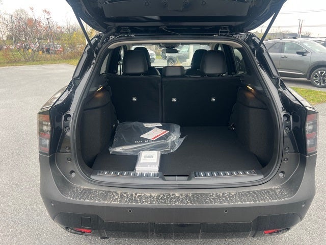 2026 Nissan Kicks SR PREMIUM, COLD WEATHER, ILLUMINATION PACKAGE