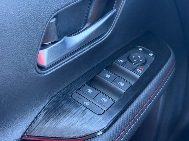 2027 Nissan Kicks SR