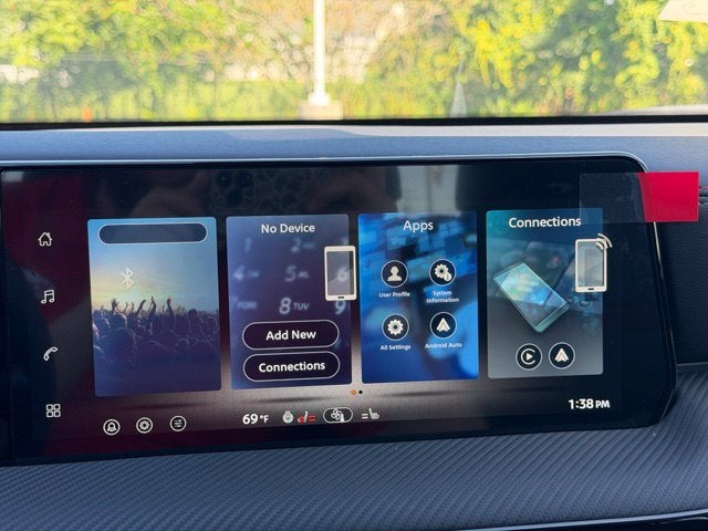 2027 Nissan Kicks SR