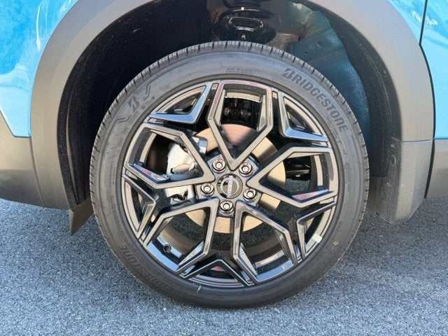 2027 Nissan Kicks SR