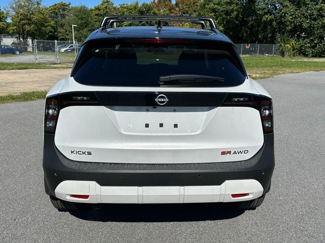 2026 Nissan Kicks SR PREMIUM, COLD WEATHER PACKAGE