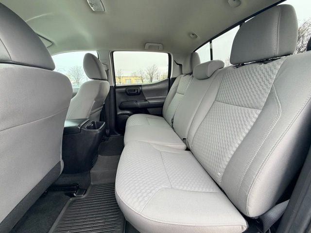 2022 Toyota Tacoma SR V6