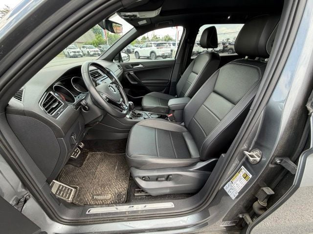2021 Volkswagen Tiguan 2.0T SE R-Line Black