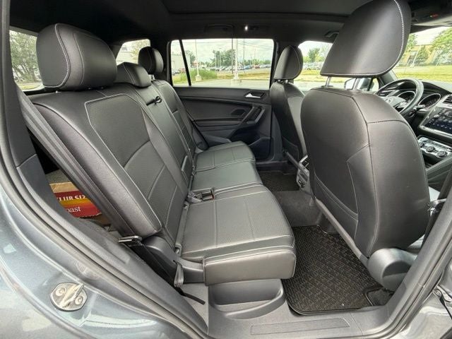 2021 Volkswagen Tiguan 2.0T SE R-Line Black