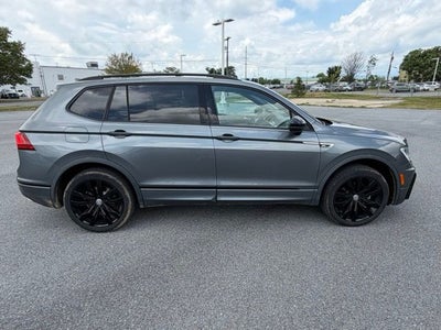 2021 Volkswagen Tiguan 2.0T SE R-Line Black