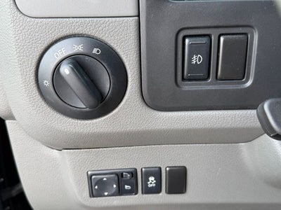 2017 Nissan NV Passenger SL
