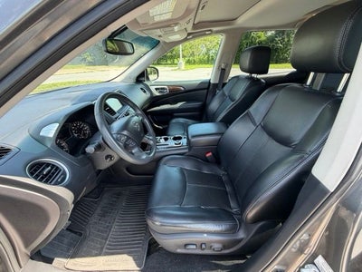 2016 Nissan Pathfinder Platinum