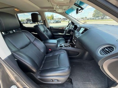 2016 Nissan Pathfinder Platinum