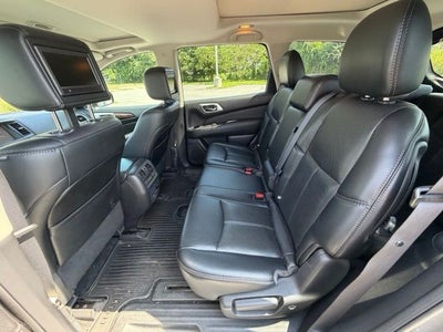 2016 Nissan Pathfinder Platinum