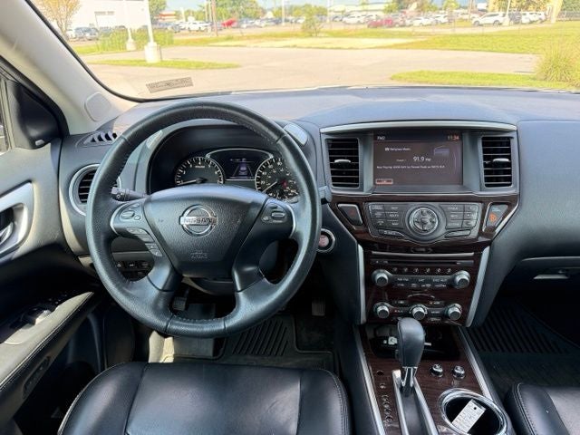 2016 Nissan Pathfinder Platinum