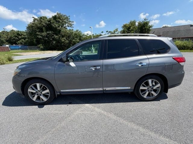 2016 Nissan Pathfinder Platinum