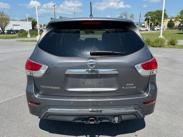 2016 Nissan Pathfinder Platinum