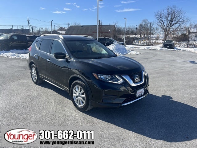 2017 Nissan Rogue SV PREMIUM PACKAGE