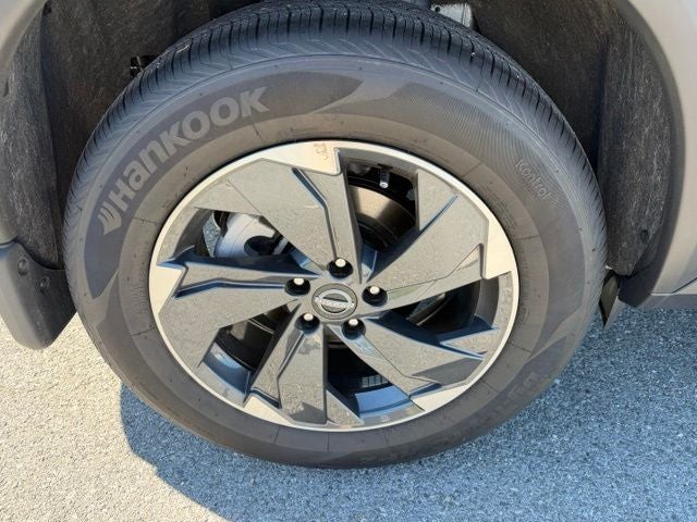 2026 Nissan Rogue SV PREMIUM PACKAGE