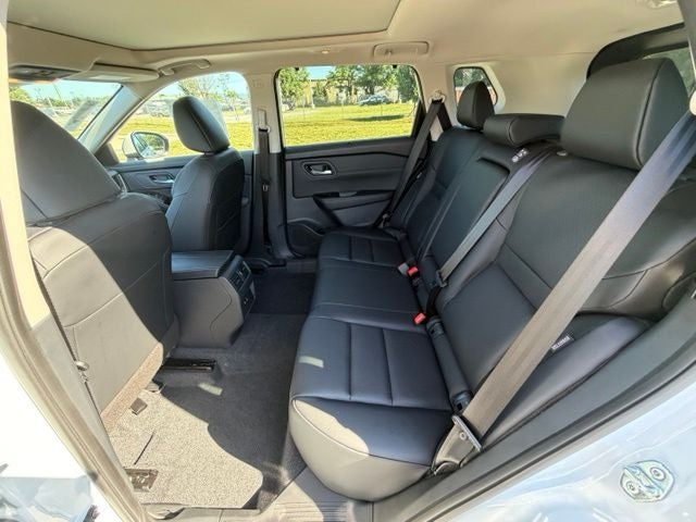 2026 Nissan Rogue SV PREMIUM PACKAGE
