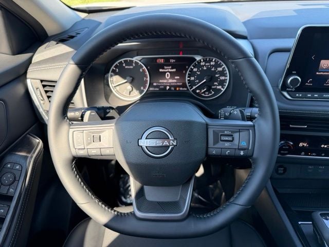 2026 Nissan Rogue SV PREMIUM PACKAGE