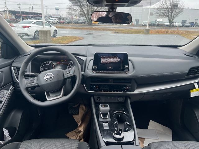 2026 Nissan Rogue SV COLD WEATHER PACKAGE