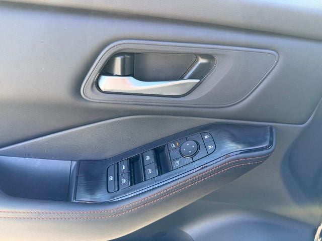 2026 Nissan Rogue Rock Creek ROCK CREEK PREMIUM PACKAGE