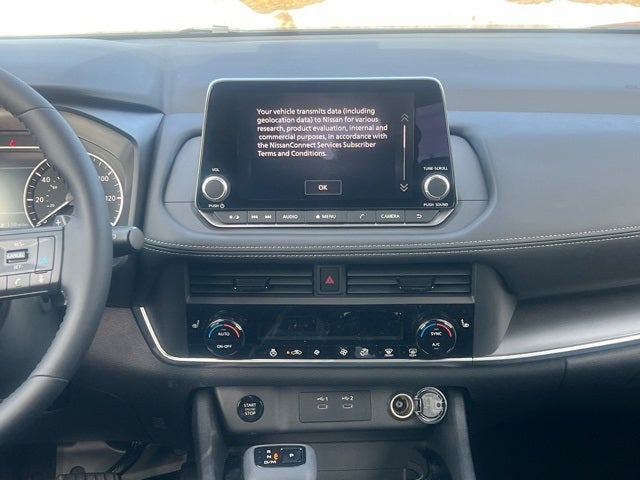 2026 Nissan Rogue SV COLD WEATHER PACKAGE