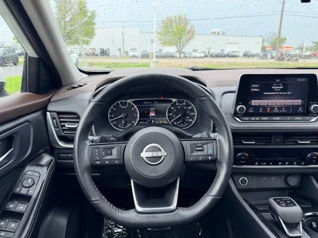 2023 Nissan Rogue SV PREMIUM PACKAGE