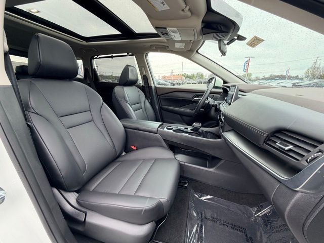 2023 Nissan Rogue SV PREMIUM PACKAGE